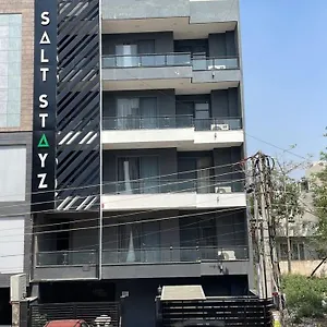 Saltstayz Express - Golf Course Road & Dlf Phase-1 4*, Gurgaon India